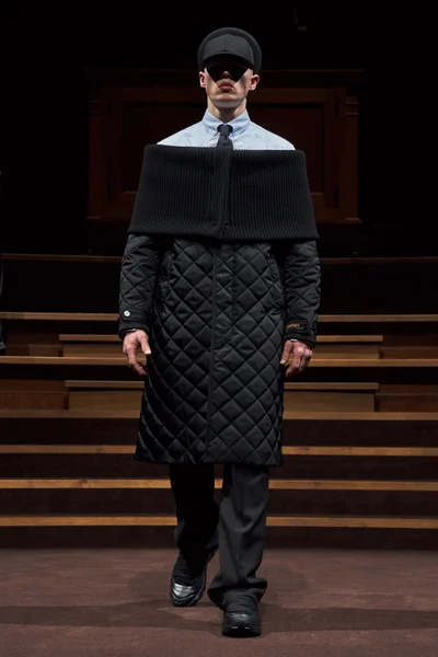 Look 35